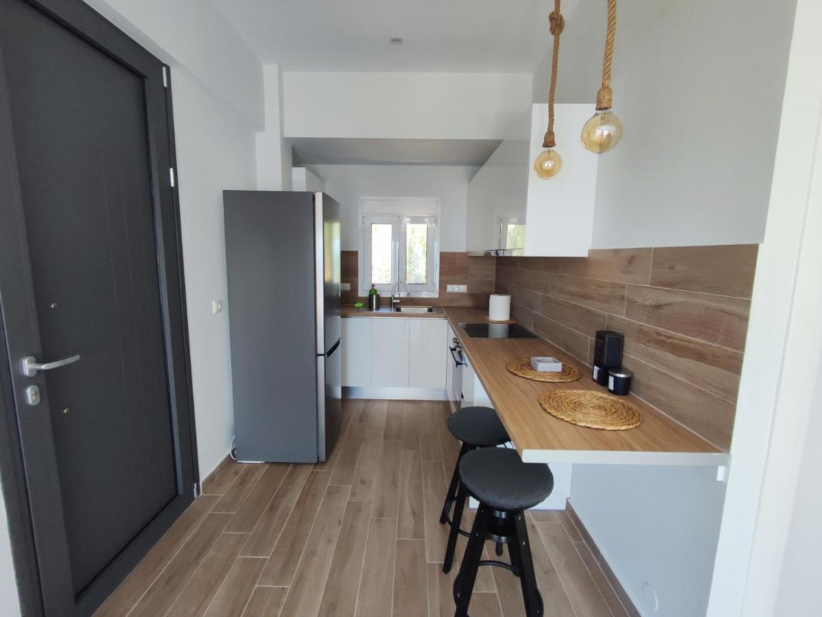 Evilenia Luxury Apartments Kalamata Extérieur photo
